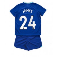 Fotbalové Dres Chelsea Reece James #24 Dětské Domácí 2022-23 Krátký Rukáv (+ trenýrky)